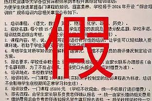 明日将三分线对决！库里与WNBA三分王内斯库拥抱寒暄